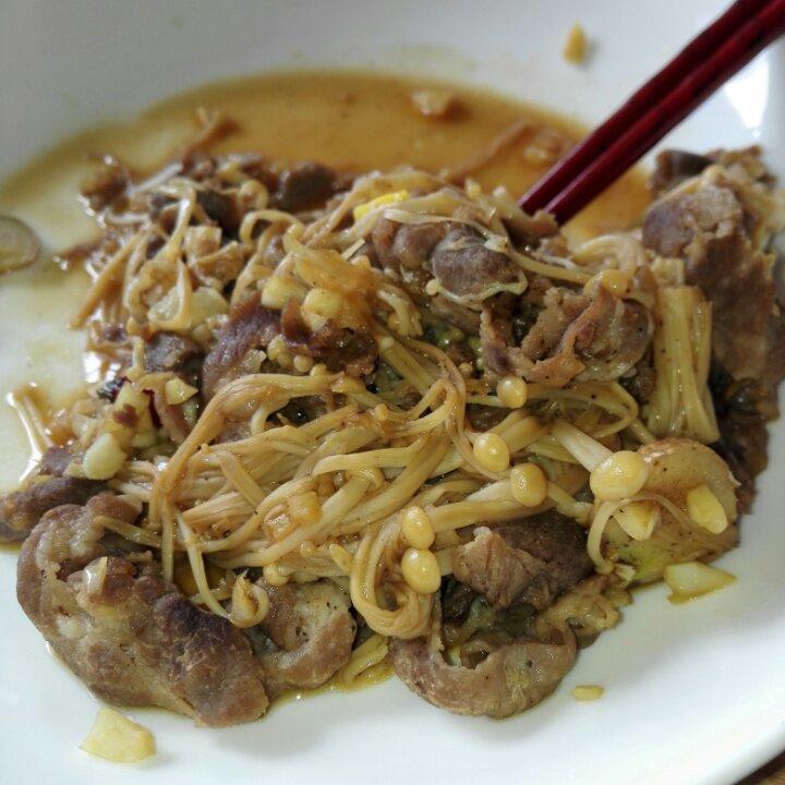 金针菇肥羊