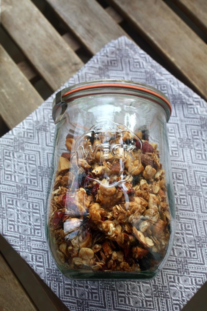 Granola（格兰诺拉麦片）