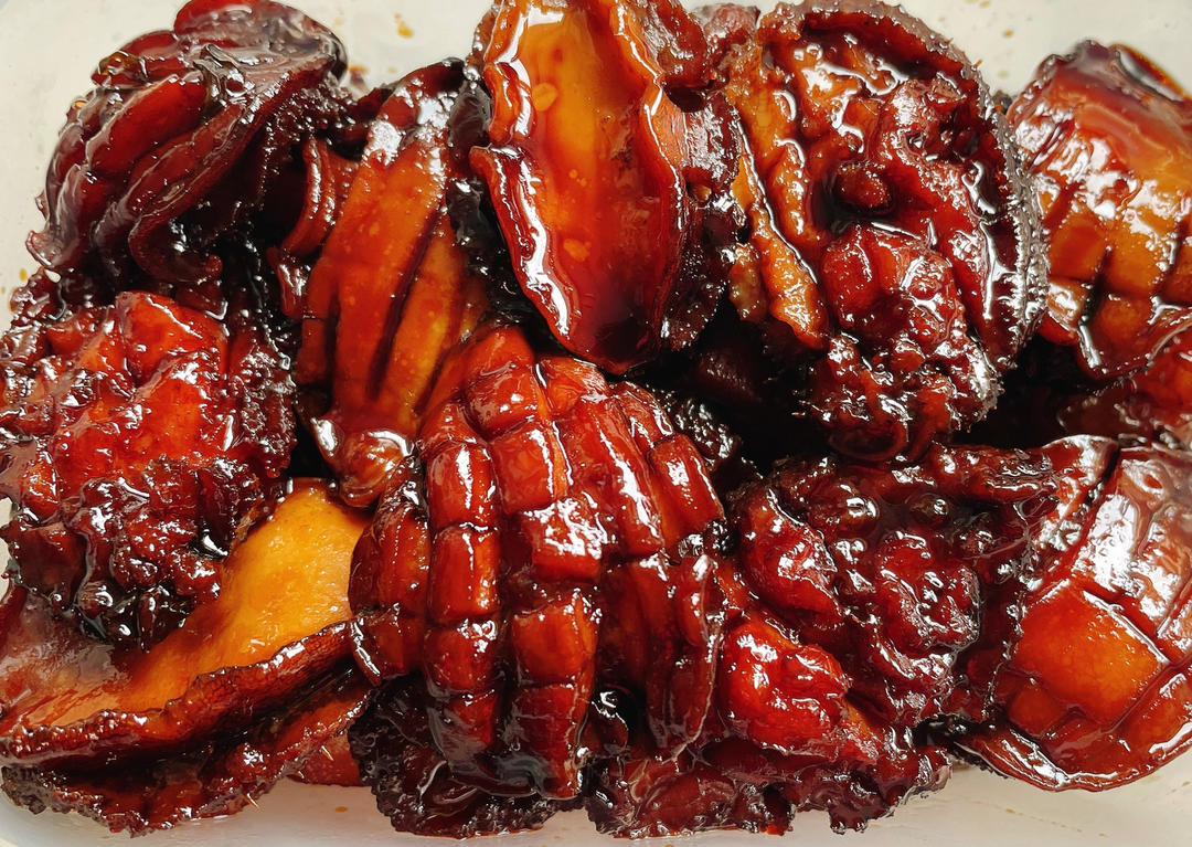 快手红烧鲍鱼五花肉