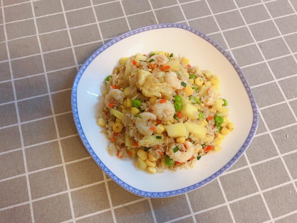 泰式菠萝炒饭
