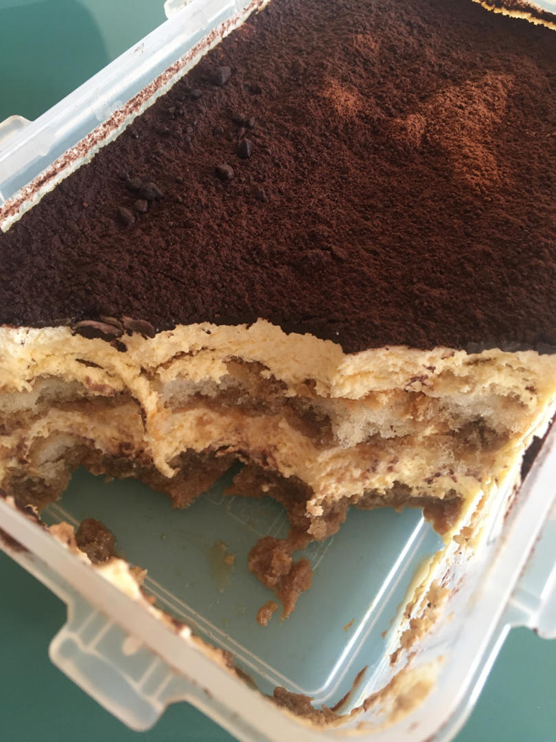 在欧洲学会的经典版提拉米苏