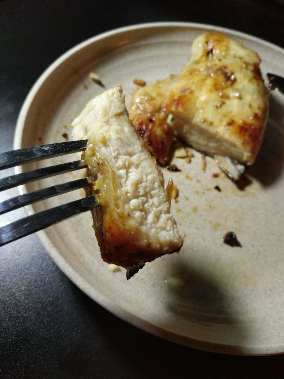 酷炫屌炸天好吃的煎鸡胸肉（香蒜蜂蜜煎鸡胸肉）