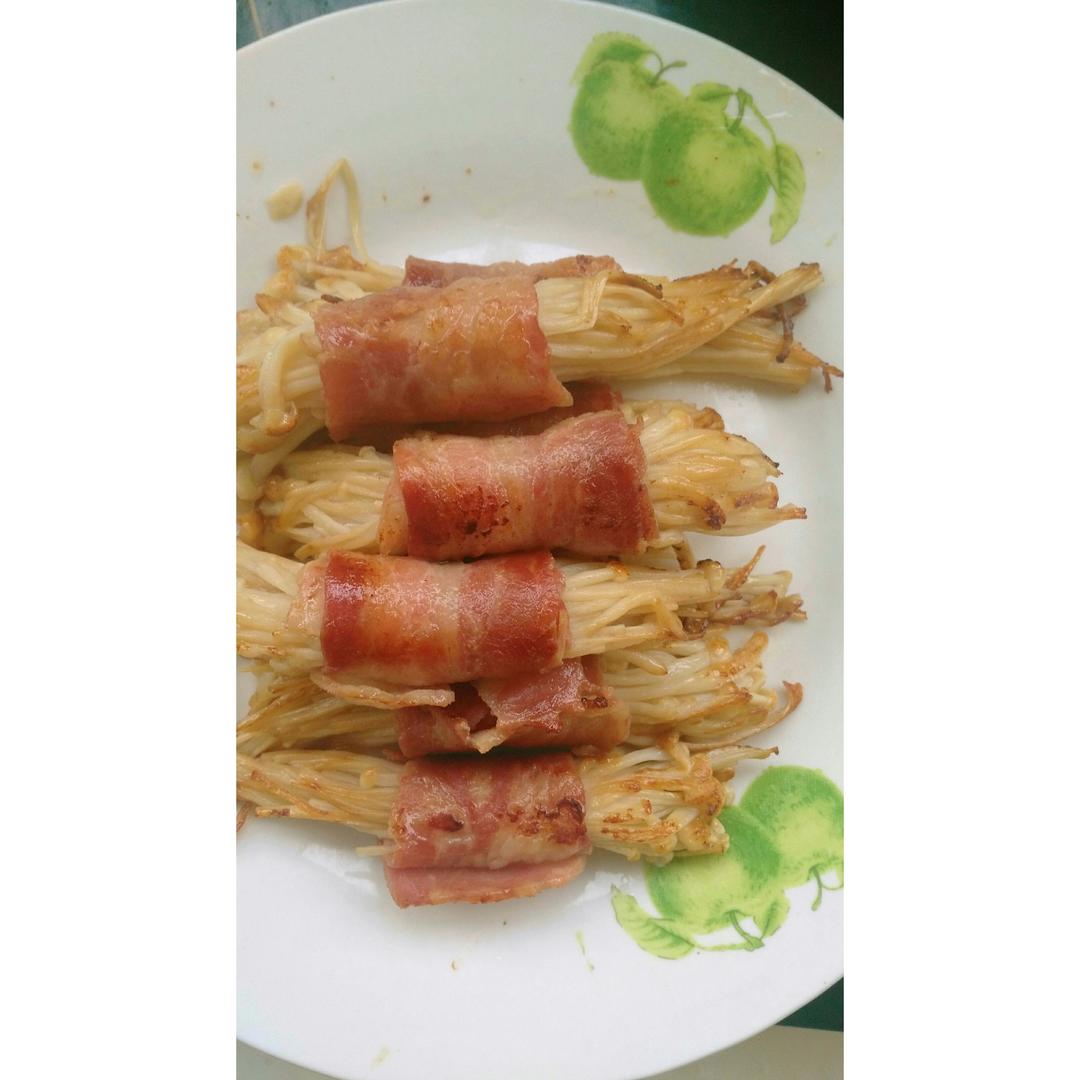 香煎培根金针菇卷