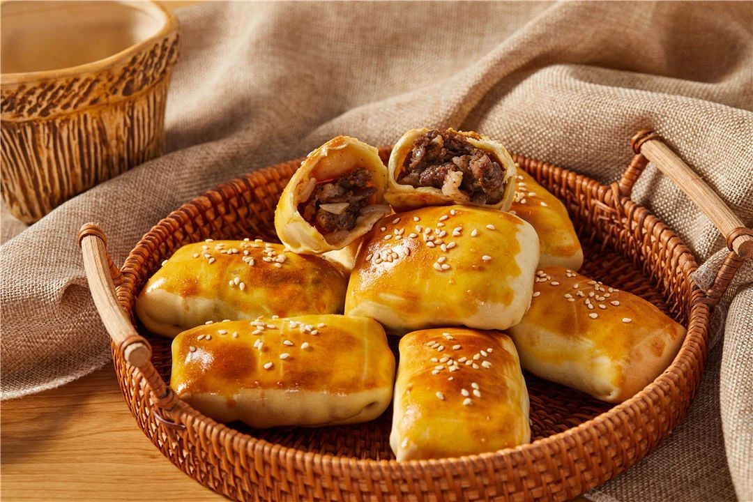 新疆烤包子 | 皮像苏打饼干一样的包子你吃过么？
