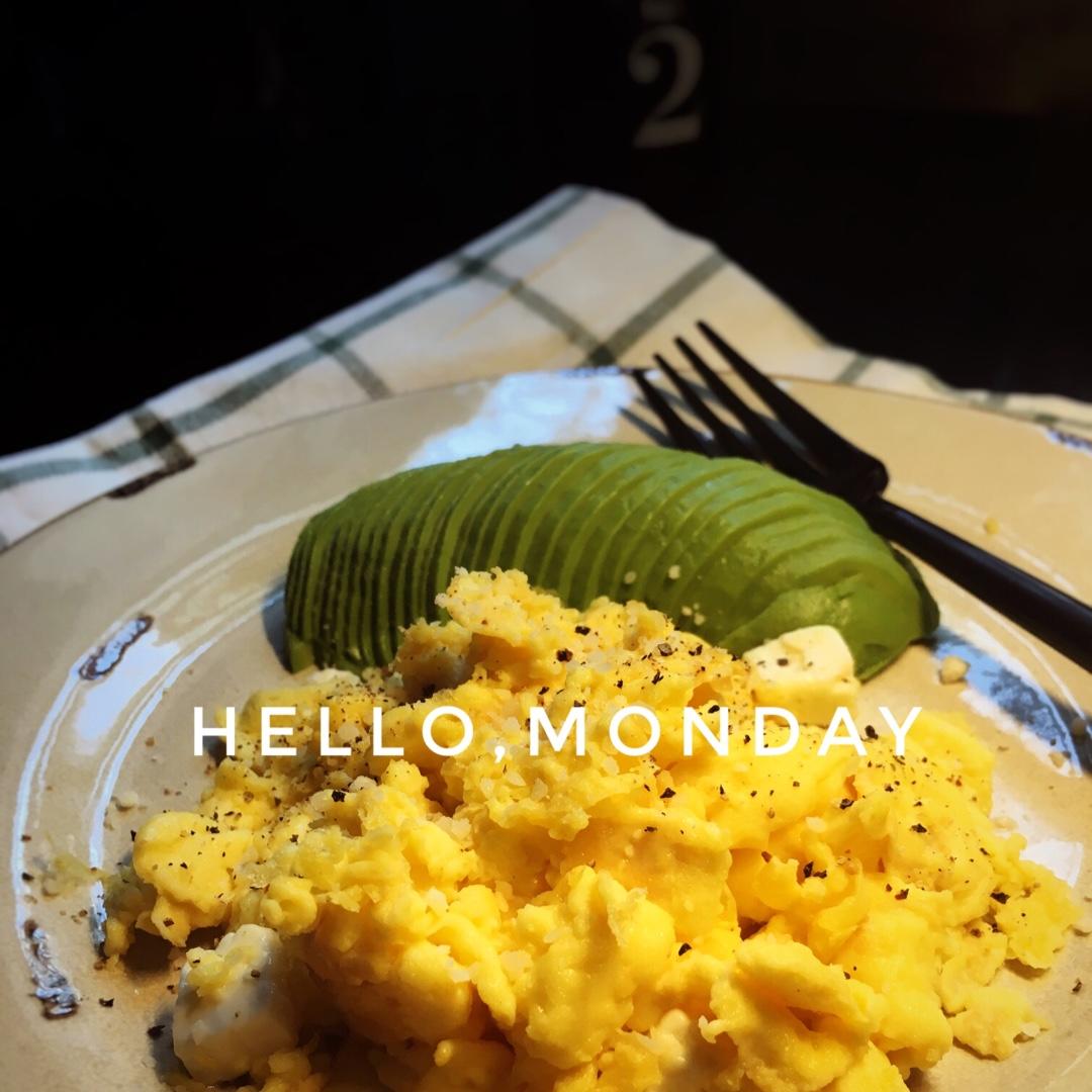 美式炒蛋 scrambled eggs