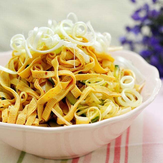 干豆腐丝拌黄瓜的做法