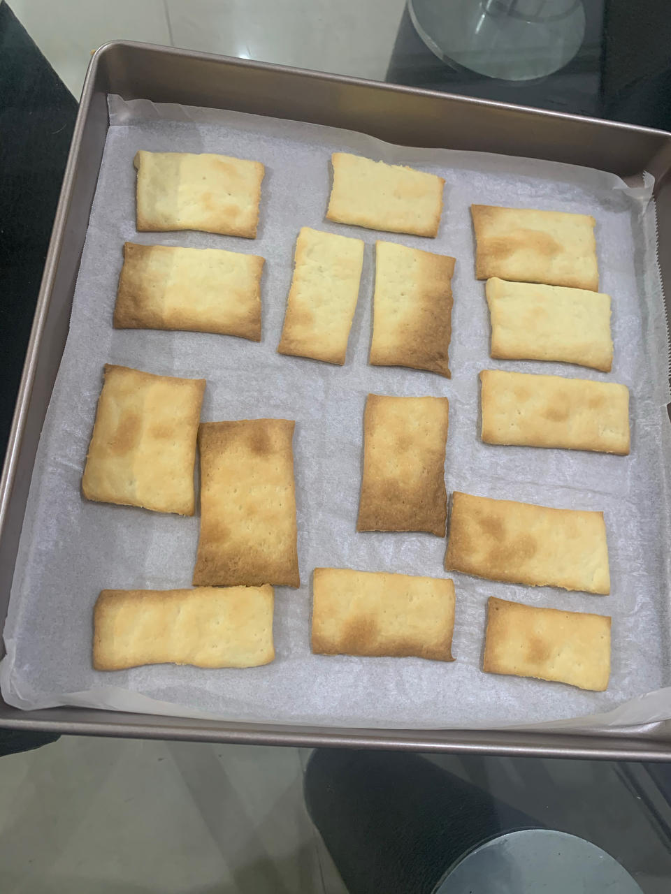 奶盐梳打饼干（淡奶油快手版）