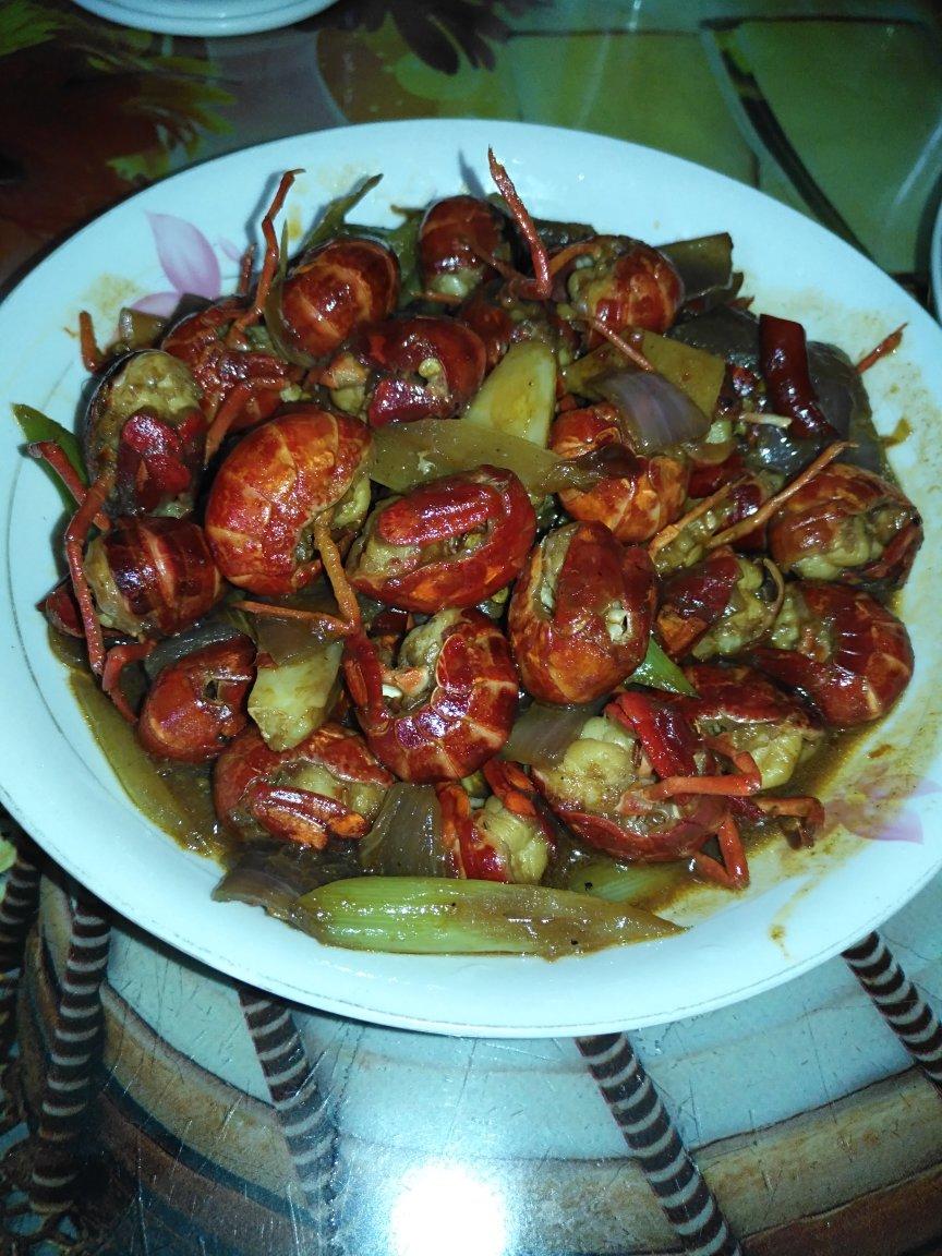 香辣小龙虾-超详细处理干净步骤！