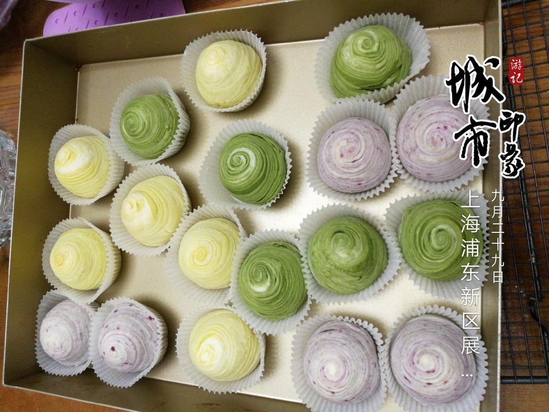 千层彩色蛋黄酥