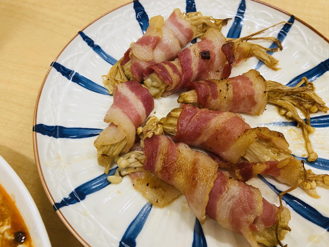 金针菇培根卷