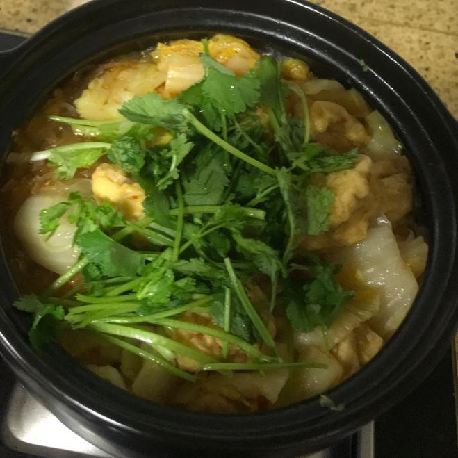 家常白菜炖粉条加豆腐泡