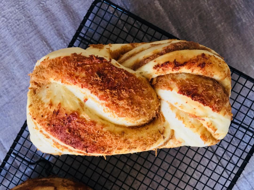 香葱肉松手撕吐司