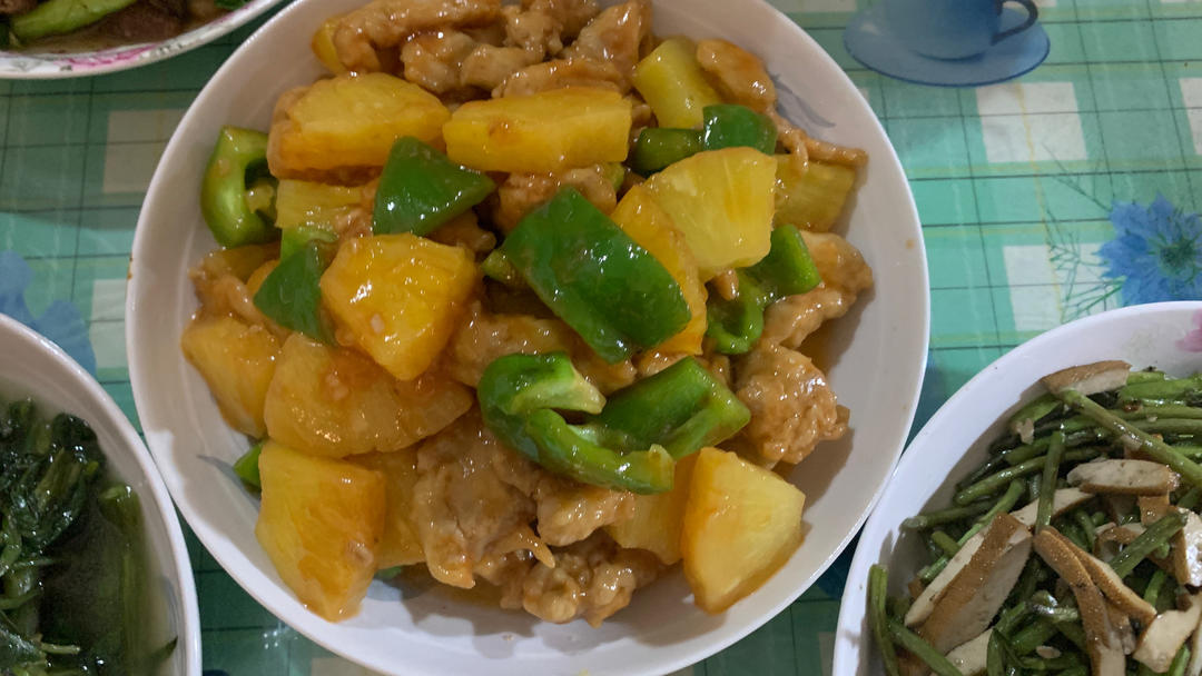 【菠萝咕咾肉】酸甜可口