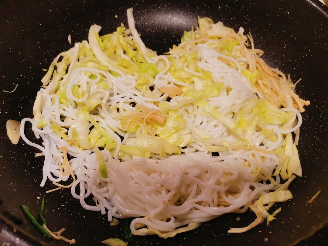 包菜炒牛肉的做法