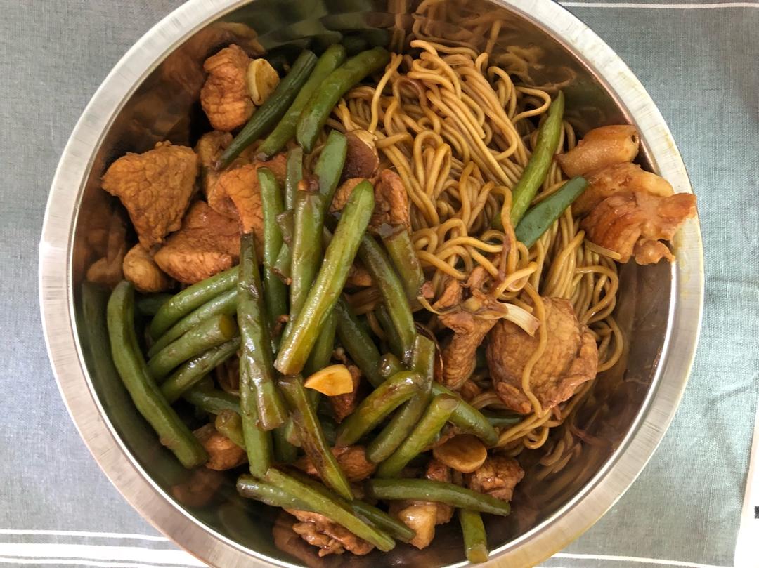 豆角焖面