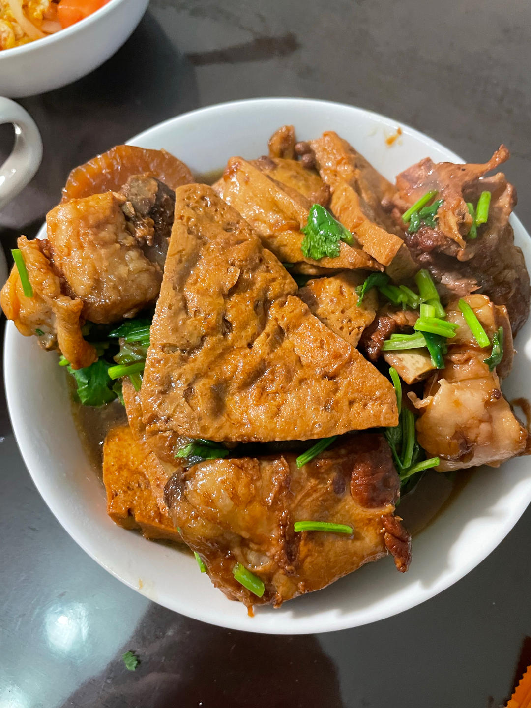 【红烧羊肉煲】