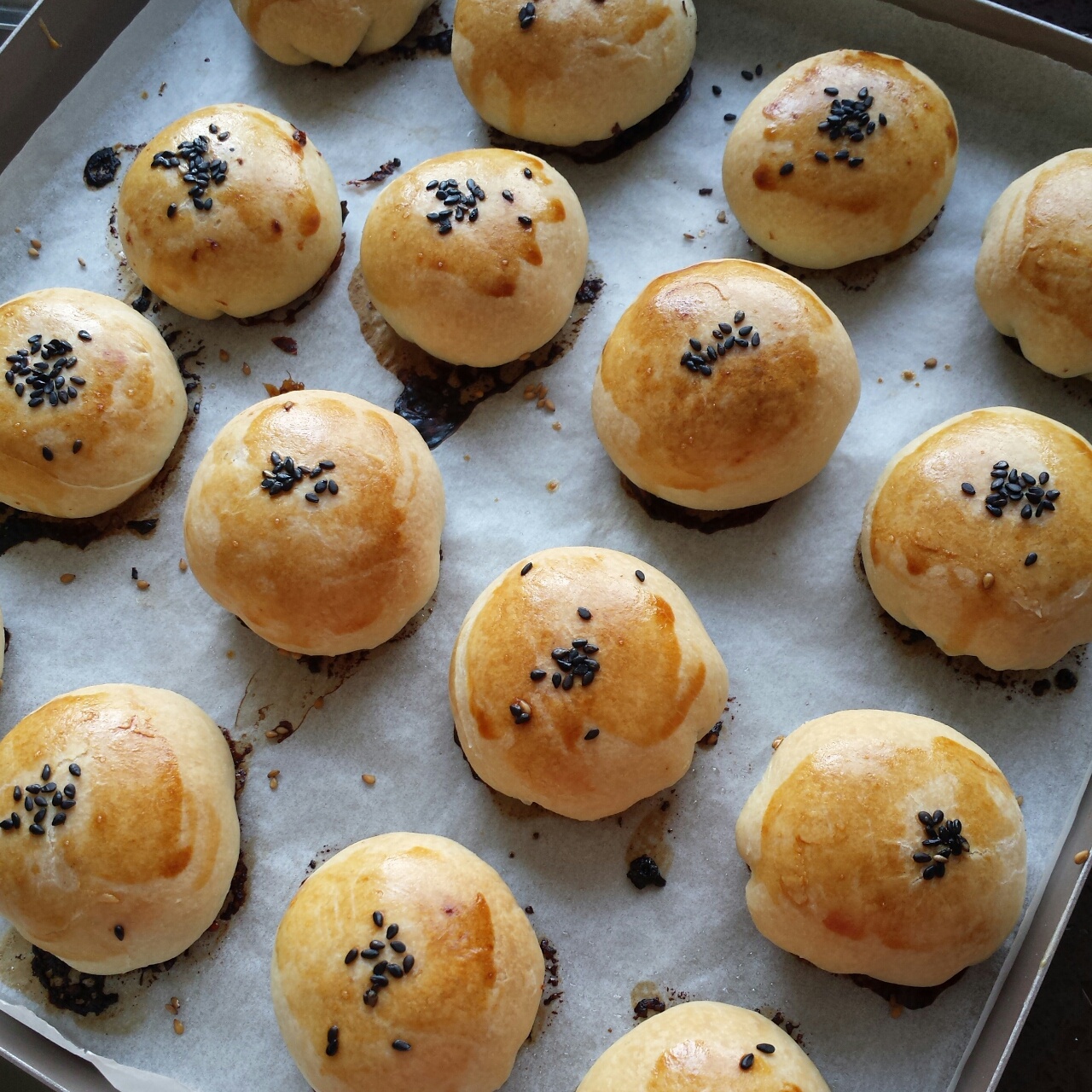 泳式鲜肉榨菜月饼