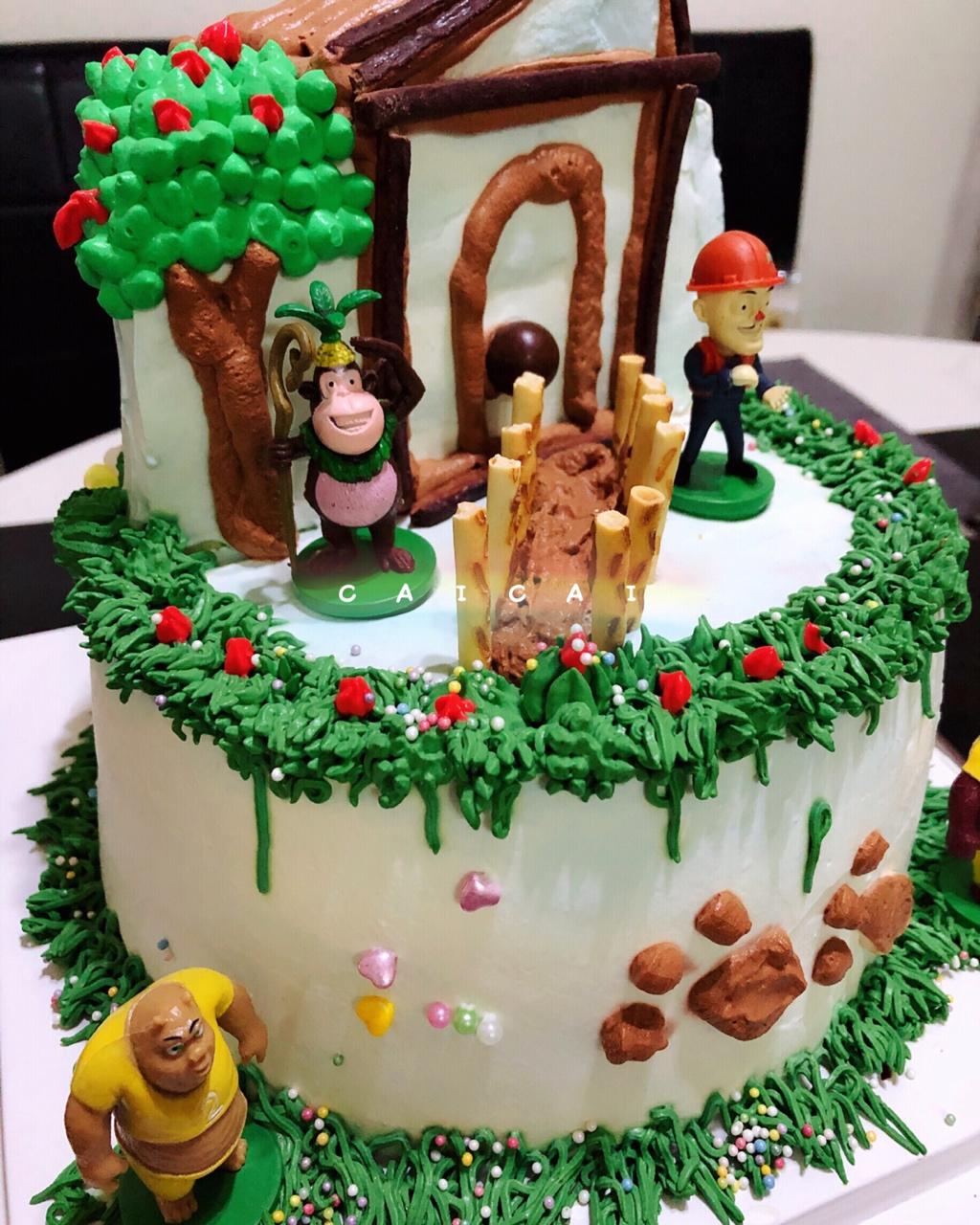 菜菜caicai做的熊出没场景蛋糕