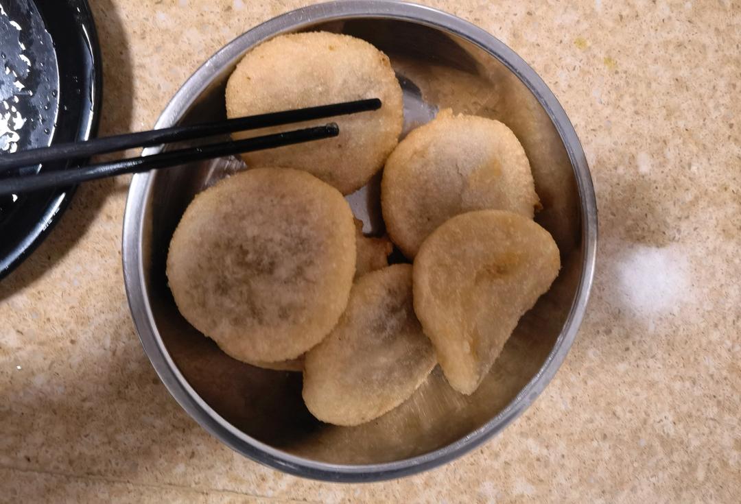 东北油炸糕（糯米粉豆沙馅儿）不翻车很简单