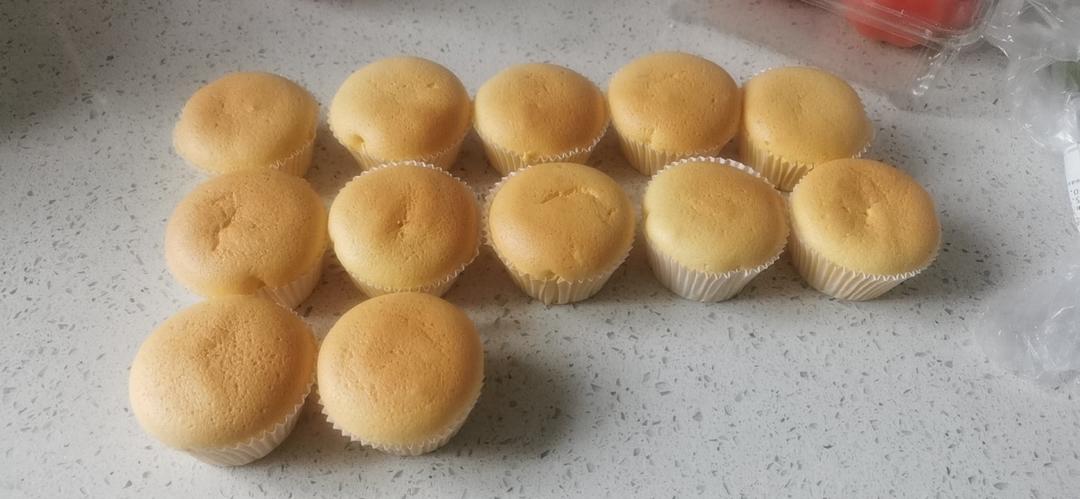 不塌不缩酸奶小蛋糕