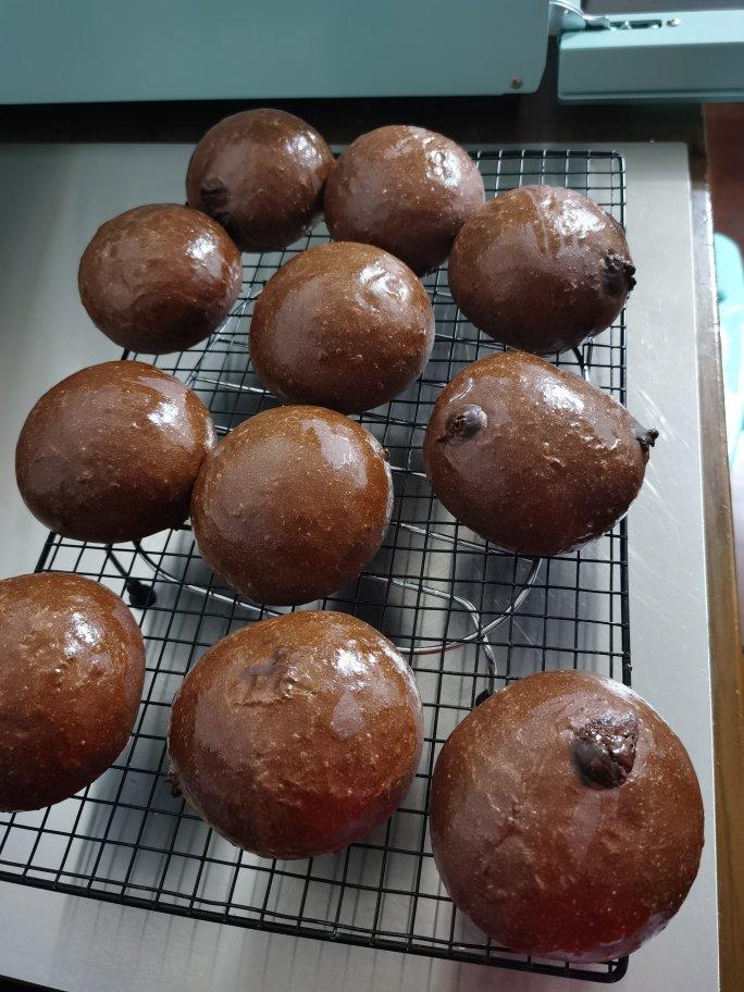 黑眼豆豆面包