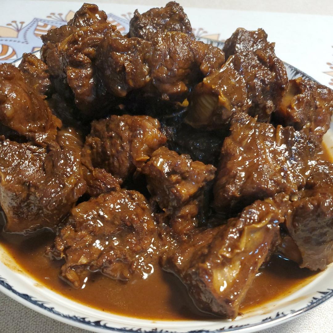 红烧牛肋排