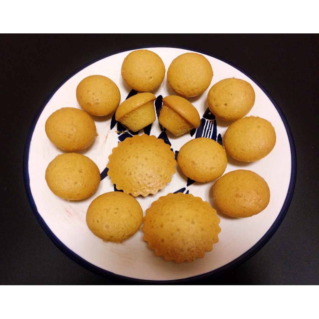 【视频食谱】太妃海盐玛德琳