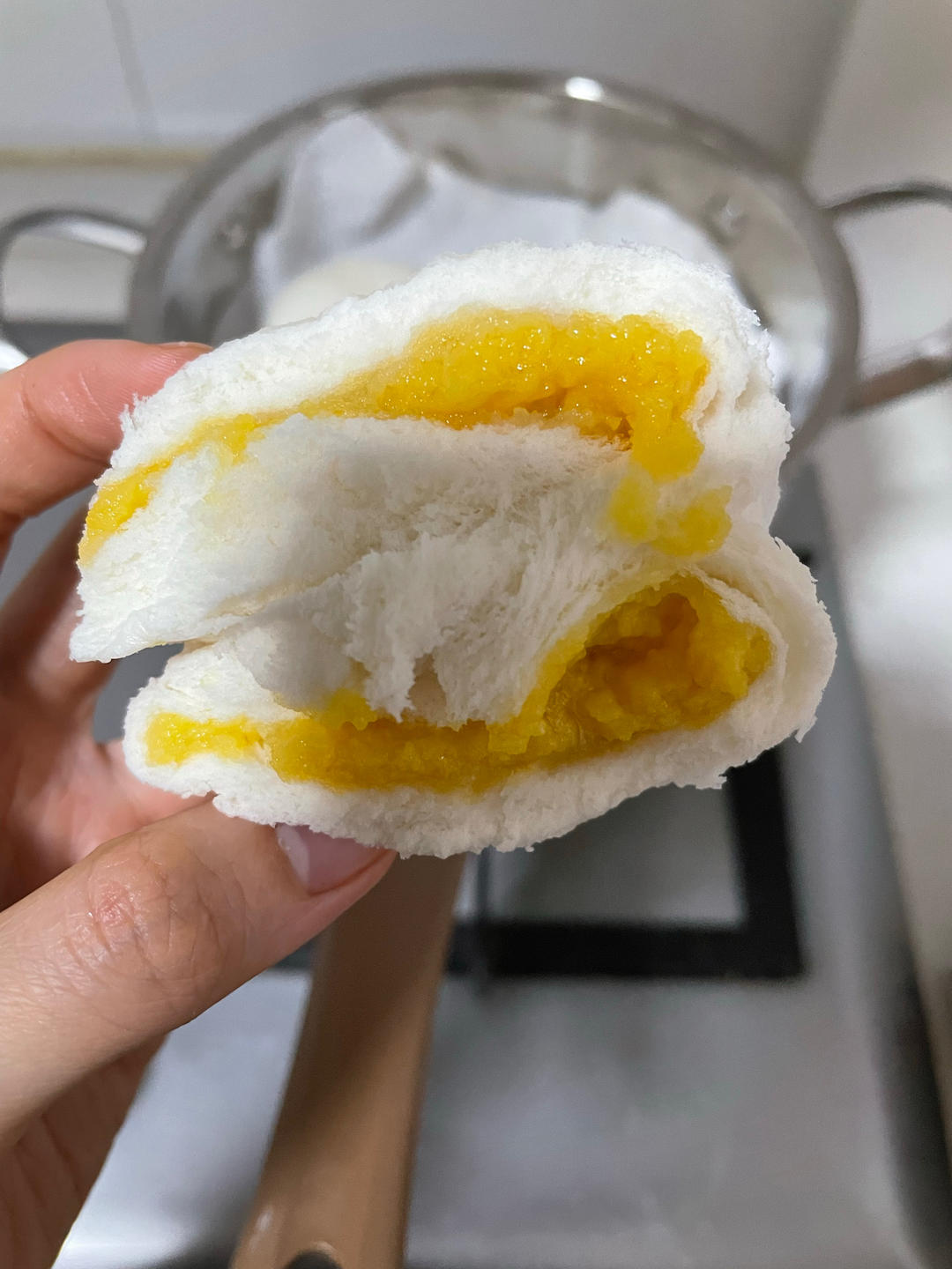 【流沙包】流心的包子，这样填馅一步到位！