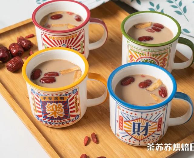【姜枣热奶茶】冬天的第一杯奶茶！暖胃又暖身的做法