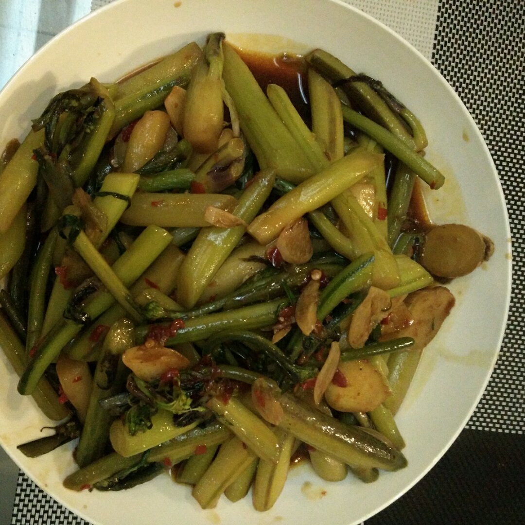 鱼香红油菜