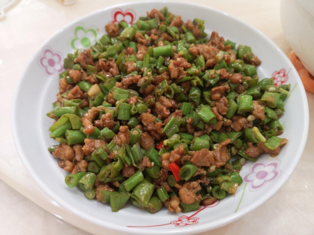 肉沫豆角下饭菜