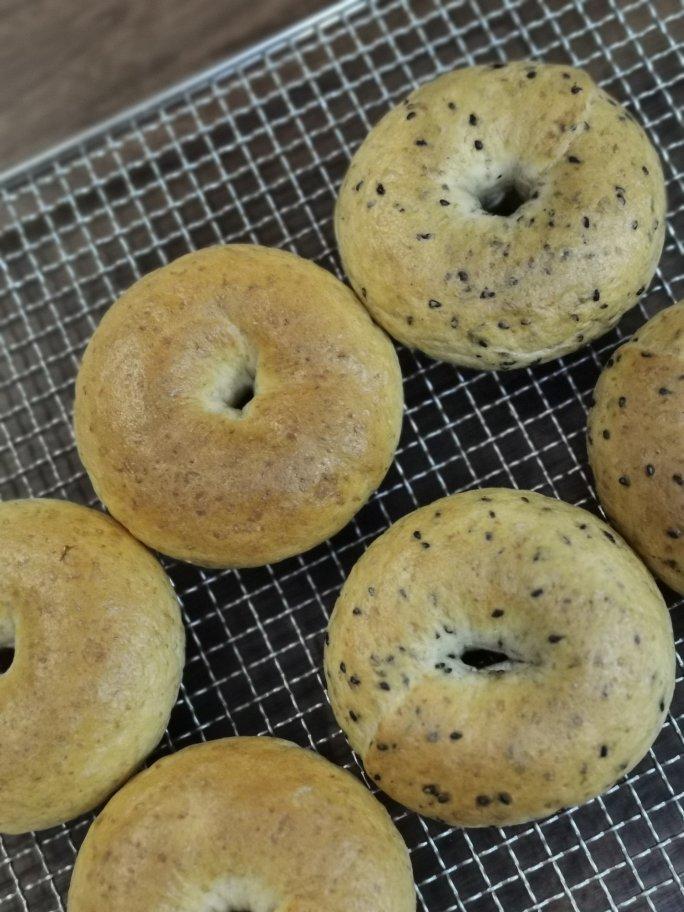 原味贝果🥯/黑芝麻贝果🥯
