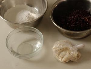 甜糯到心—粒粒红豆糯米年糕的做法 步骤1