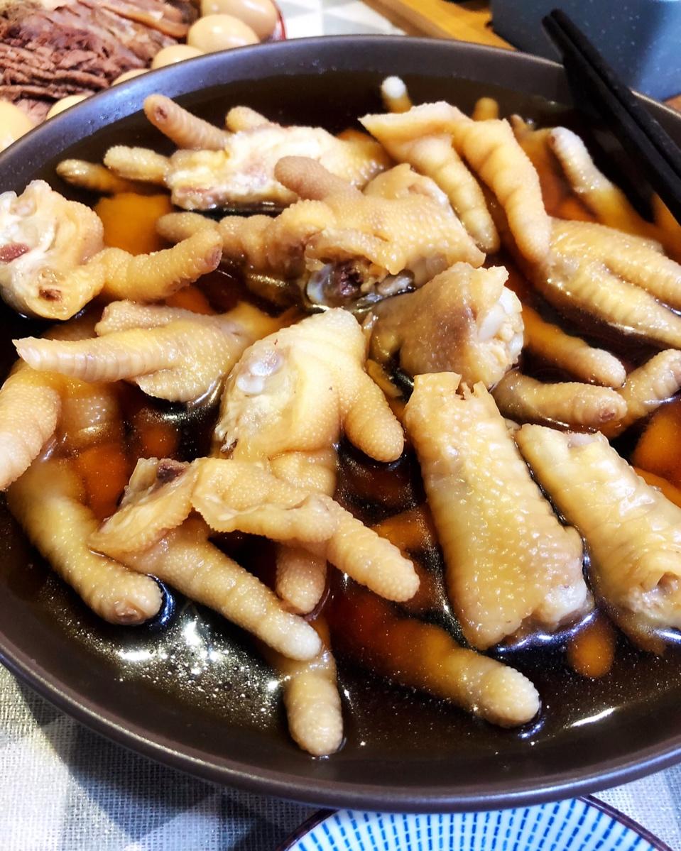 唐唐果果妈做的糟凤爪