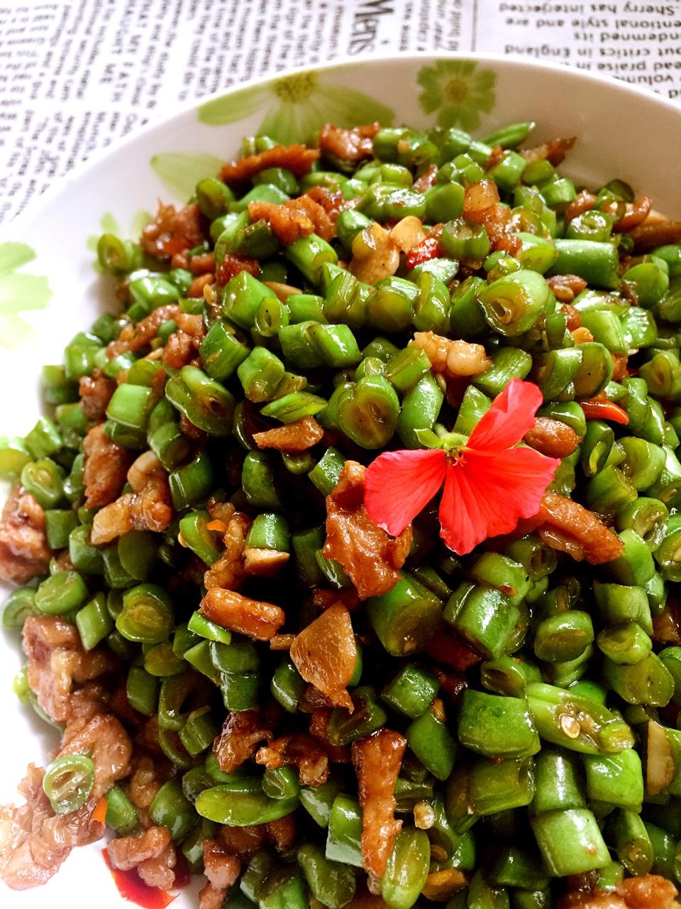肉沫豆角下饭菜