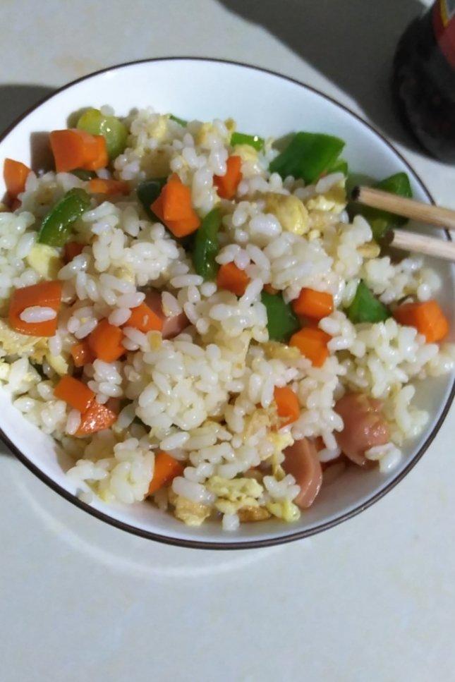 家常蛋炒饭