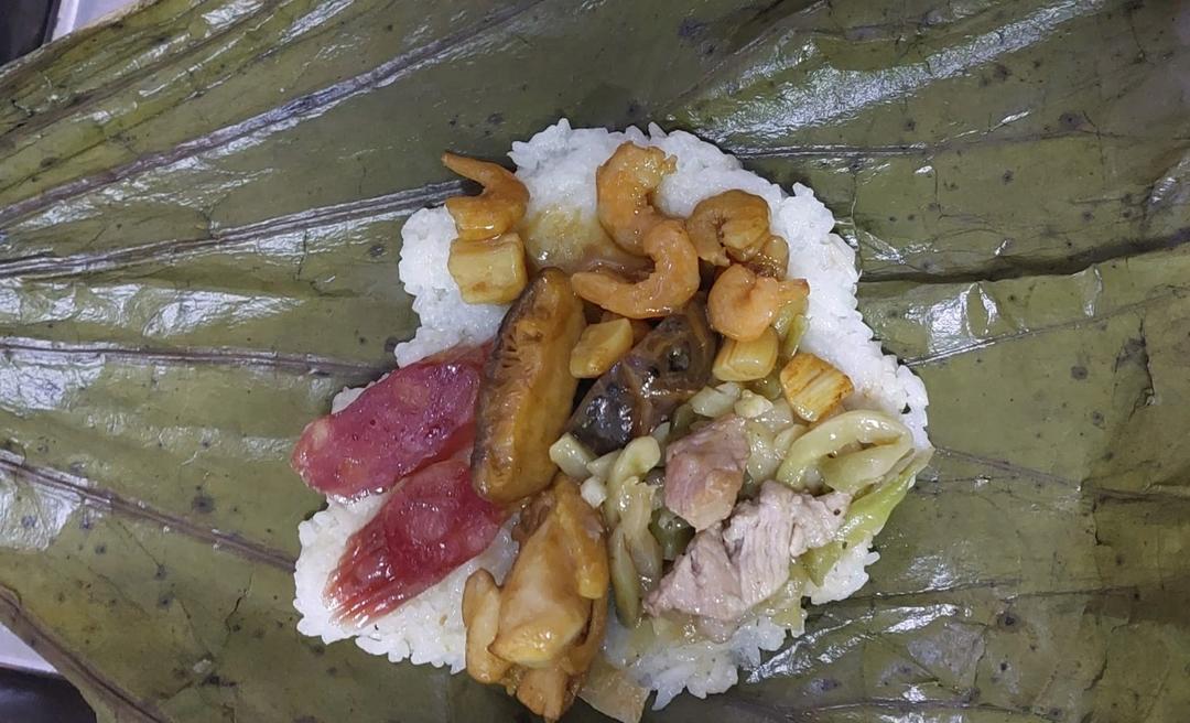 荷叶糯米鸡