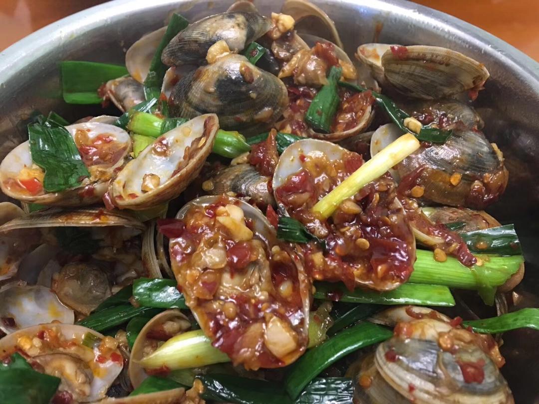 蒜香炒花甲