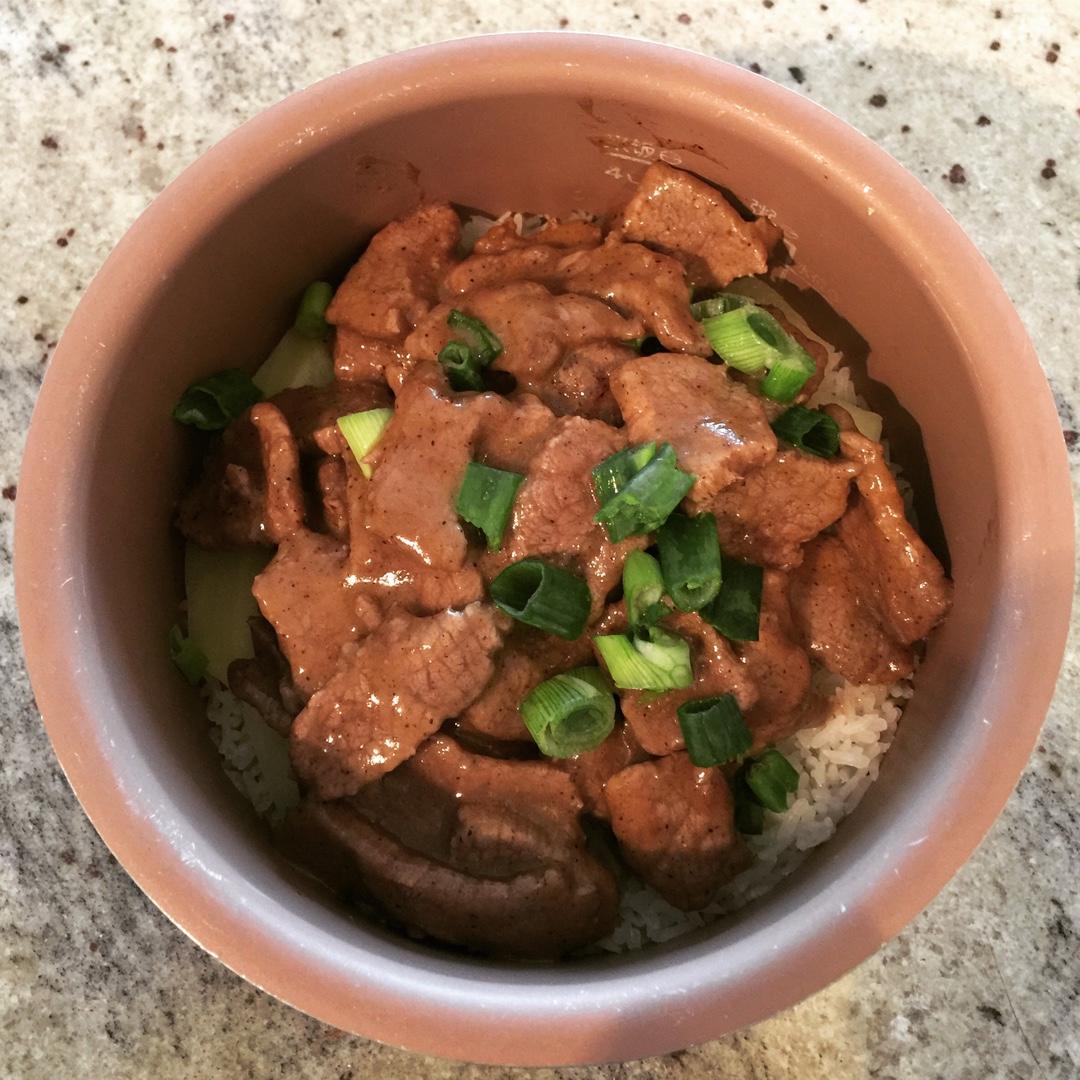 电饭煲版牛肉饭