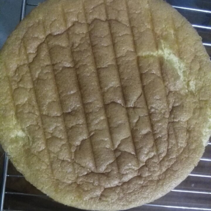 八寸戚风蛋糕