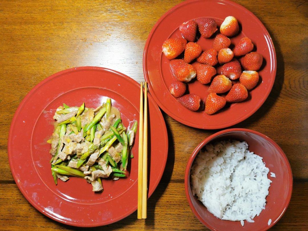 芦笋炒肉