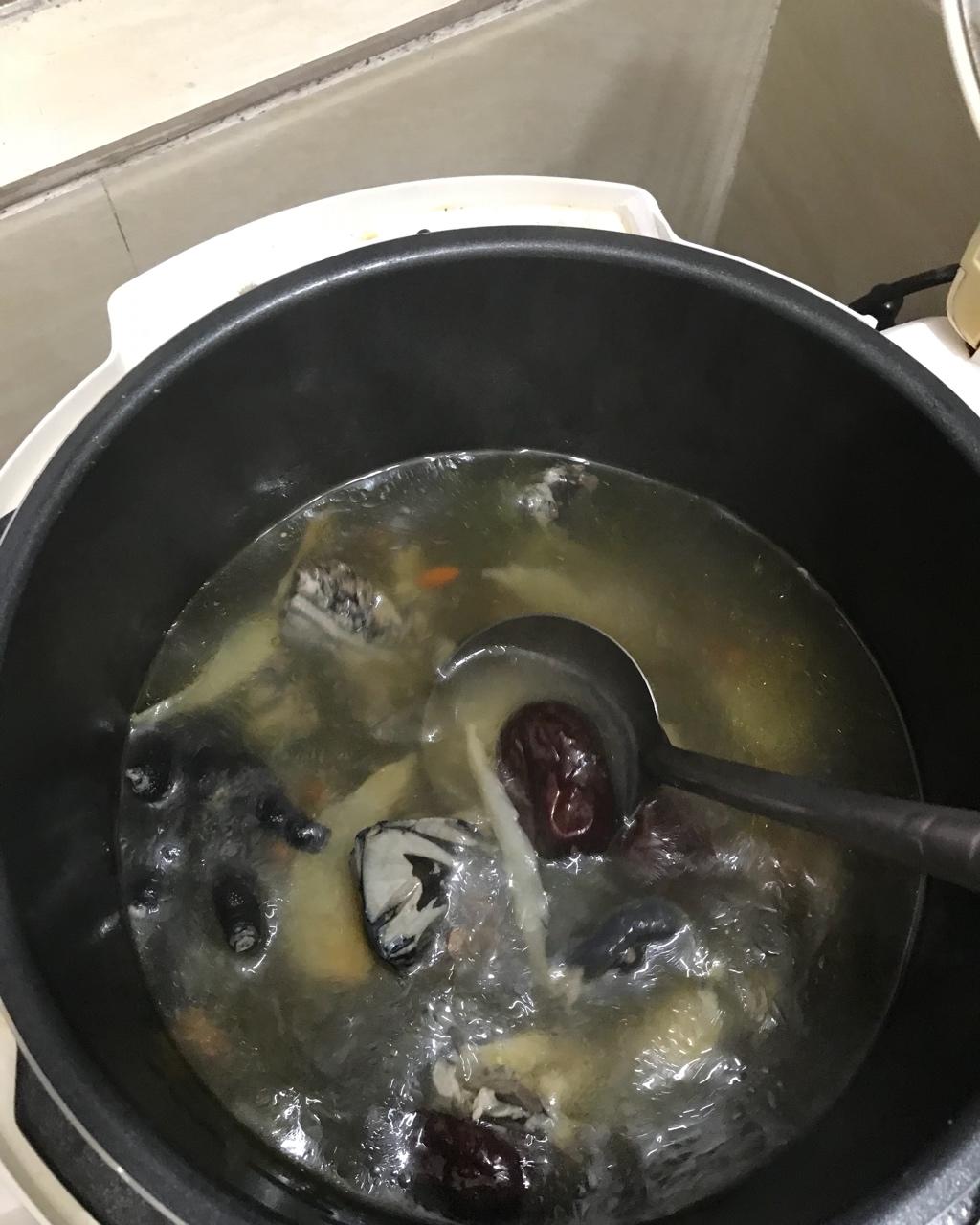 沙参玉竹炖鸡汤