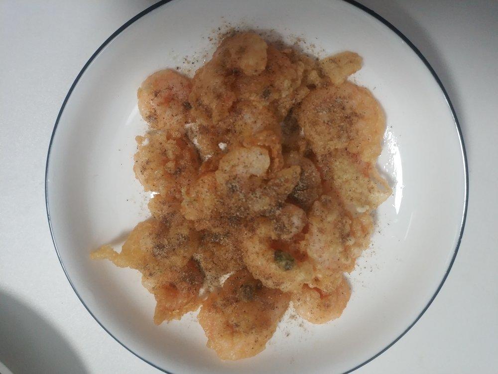 🔥吮指椒盐虾仁，完全不需要厨艺‼️