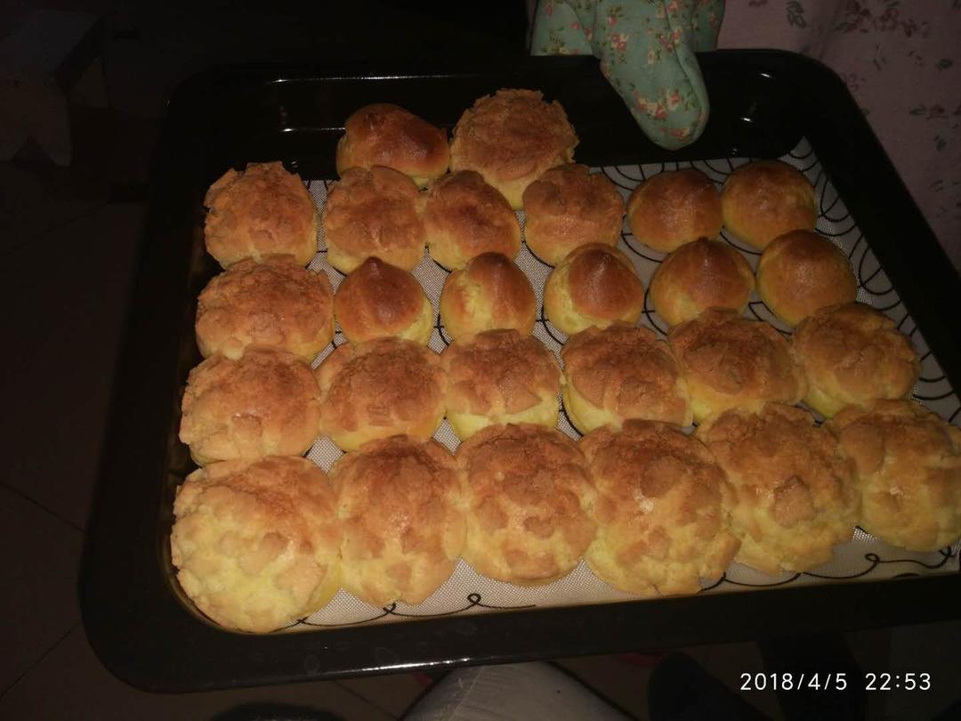 十分美味的酥皮泡芙