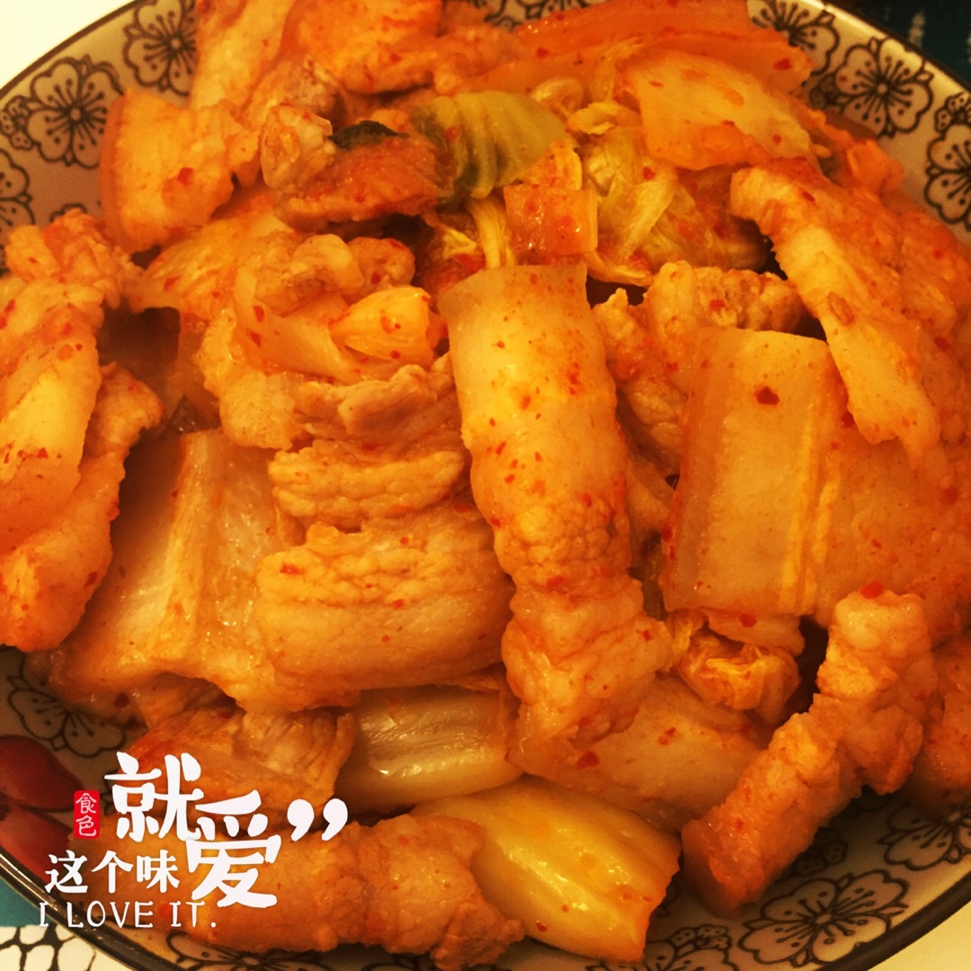 泡菜炒五花肉