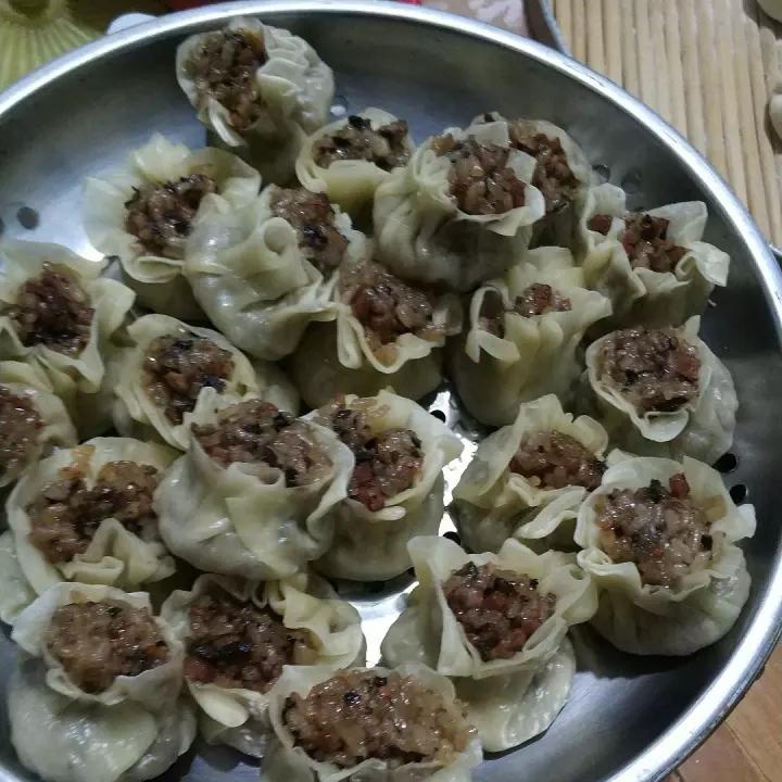 猪肉春笋糯米烧麦