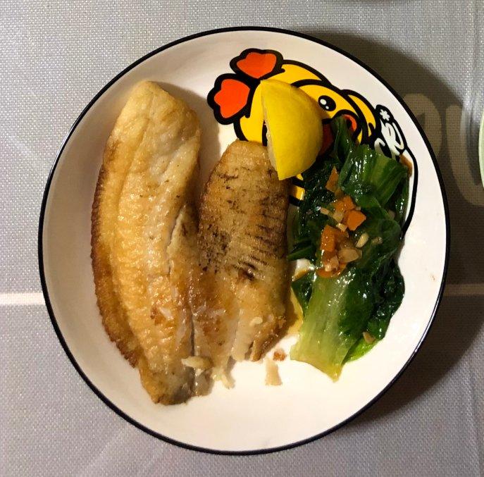 再学不会香煎鲷鱼就去吃素