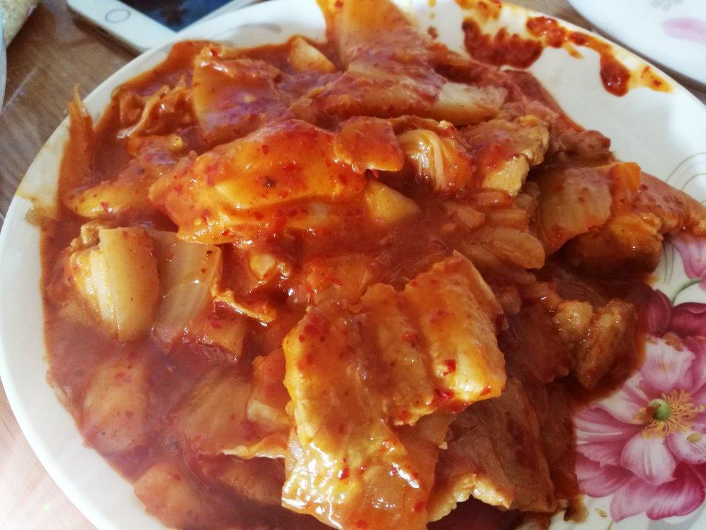 辣白菜炒五花肉