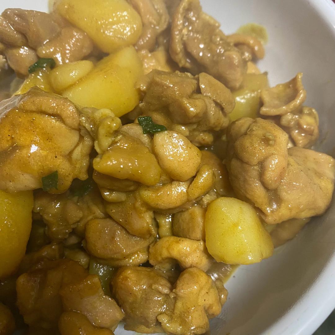 咖喱粉做的咖喱土豆鸡块