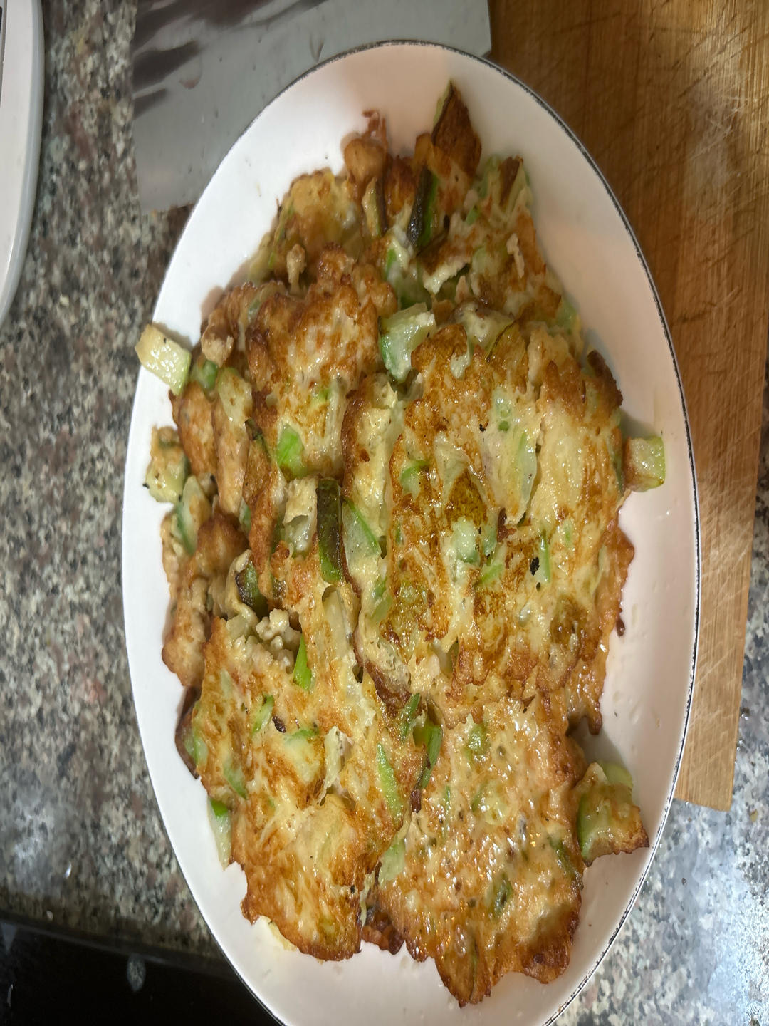 外婆从小吃到大的绿油油的丝瓜饼